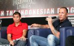 20131219_201104_chris-john-gantung-sarung-tinju.jpg