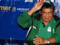 20131230_184740_pelatih-arema-suharno.jpg