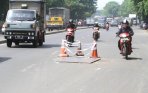 20140103_143849_jalan-berlubang-di-batu-ceper-daan-mogot.jpg