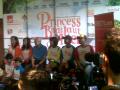 20140105_174738_princess-bajak-laut-dan-alien_ok.jpg