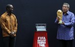 20140107_173724_kunjungan-trophy-world-cup-ke-istana-negara.jpg