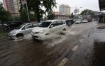 20140109_092041_banjir-di-jalan-suprapto-cempaka-putih-jakarta.jpg