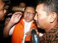 20140112_012959_anas-dilempar-telur.jpg
