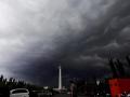 20140112_124408_mendung-di-jakarta.jpg