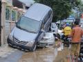 20140116_173007_mobil-bertumpuk-manado.jpg