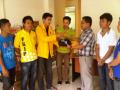 20140121_172920_tim-relawan-fkip-ukit-serahkan-bantuan.jpg