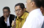 20140121_192940_anas-urbaningrum-memberikan-kesaksian.jpg