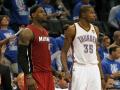 20140125_052605_lebron-james-dan-kevin-durant.jpg