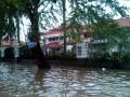 20140129_113042_depan-jalan-raya-rsal-mintoharjo-menggenang-air.jpg