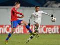 20140130_054514_thiago-alcantara-kostumpputihhhh.jpg
