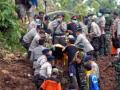 20140201_185831_korban-terakhir-longsor-jombang-ditemukan.jpg