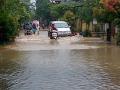 20140204_115639_banjir-di-perumahan-duta-kranji.jpg