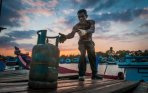 20140204_204808_pengangkutan-gas-elpiji-ke-sabang.jpg