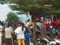 20140205_153139_warga-memadati-rumah-yang-dikontrak-edo.jpg