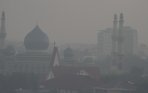 20140207_002315_kabut-asap-selimuti-kota-pekanbaru.jpg