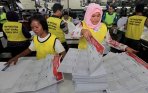20140211_071727_kpu-tinjau-produksi-surat-suara-pileg-2014.jpg