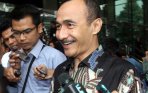 20140213_145738_ketua-dprd-serang-diperiksa-kpk.jpg