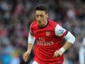 20140216_205538_mesut-ozil-giringbolamerahhhh.jpg