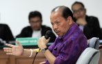 20140225_222932_sutan-bhatoegana-bersaksi-dalam-sidang-rudi-rubiandini.jpg