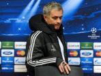 20140227_134037_jose-mourinho-maujumpersssss.jpg