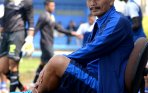 20140305_112103_djadjang-nurjaman-pelatih-persib-bandung.jpg