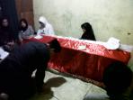 20140305_223513_jenazah-sertu-imam-syafei-korban-ledakan-gudang-amunisi.jpg