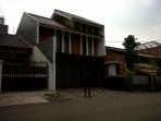 20140308_153833_rumah-anas-disita-nih2.jpg