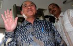 20140314_114110_prijanto-serahkan-bukti-baru-ke-kpk.jpg
