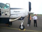 20140315_221322_pilot-bule-susi-air.jpg