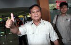 20140316_182503_prabowo-lepas-mobil-kesehatan-relawan.jpg