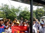 20140317_114207_ratusan-buruh-pt-mekar-armada-jaya-mogok-kerja.jpg
