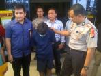 20140318_191308_fendi-hermansyah-bunuh-ayah-tiri.jpg