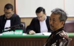 20140319_154525_gatot-supiartono-pembunuh-holly-jalani-sidang-perdana.jpg