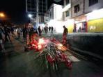 20140320_082914_massa-peta-bakar-atribut-partai-aceh.jpg