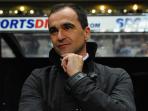 20140326_204418_roberto-martinez-pegangdaguuuuuu.jpg