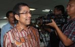 20140327_215232_wali-kota-palembang-bersaksi-dalam-sidang-akil.jpg