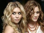 20140328_165433_mary-kate-dan-ashley-olsen.jpg
