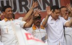 20140401_142632_wiranto-dan-hary-tanoesudibjo-jurkam-kampanye-partai-hanura.jpg