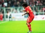 20140404_180423_bek-bayern-munchen-dante-bonfim.jpg