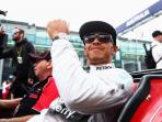 20140405_011531_lewis-hamilton-heeeeh.jpg