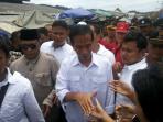 20140405_110409_jokowi-joko-widodo-di-papua-nih2.jpg