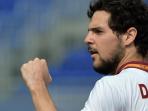 20140406_221920_mattia-destro-cetak-hat-trick.jpg