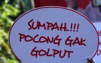 20140408_212043_pocong-tolak-golput.jpg