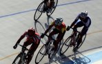 20140411_154449_latihan-pebalap-sepeda-disiplin-track.jpg