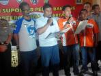 20140411_211912_islah-damai-viking-thejakmania.jpg