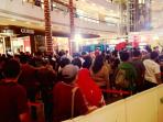 20140412_152242_nokia-x-antrean-di-mal.jpg