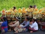 20140413_205146_prosesi-negtegan-bali2.jpg