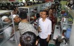 20140414_211641_jokowi-resmikan-food-court-pasar-blok-g.jpg