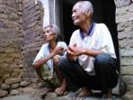 20140416_114500_warga-miskin-korban-caleg.jpg