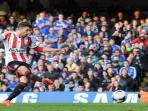 20140420_033054_fabio-borini-penalti-ke-gawang-chelsea.jpg